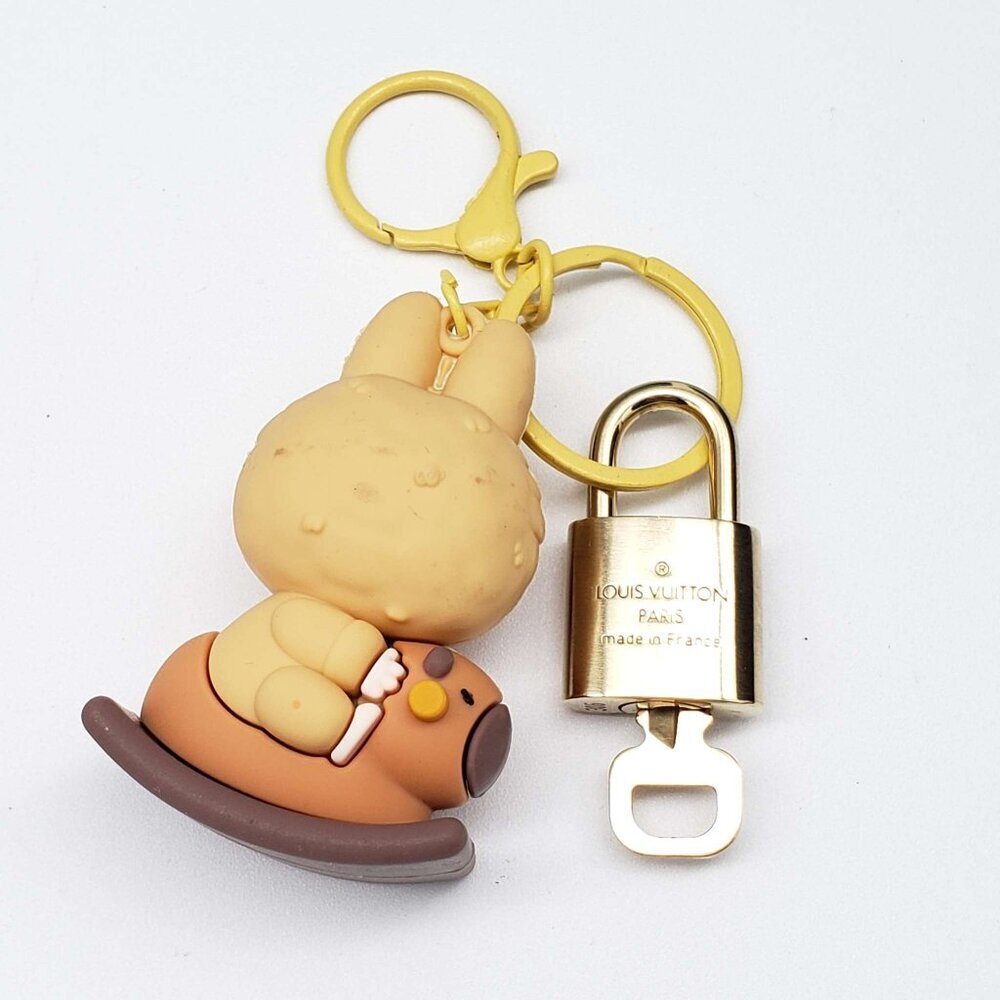 Authentic Louis Vuitton Lock & Key with Labubu Keychain, Keycharm - Picture 4 of 10